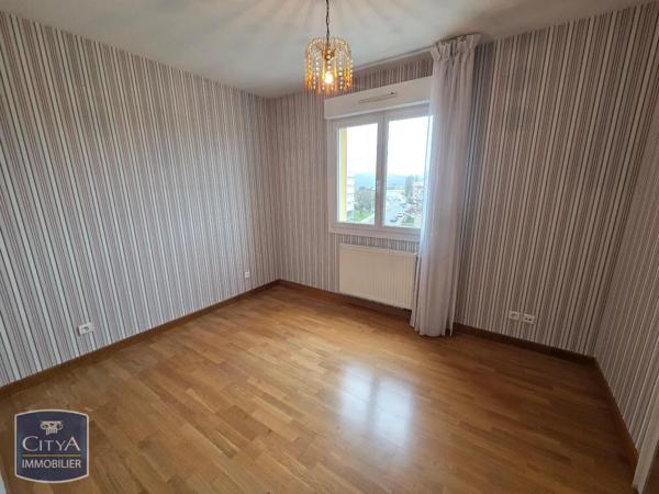 Appartement à louer 3 pièces 71m² Issoire (63500)