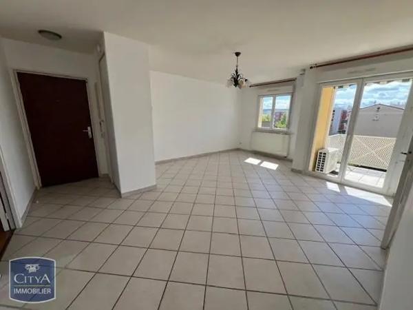 Appartement à louer 3 pièces 71m² Issoire (63500)
