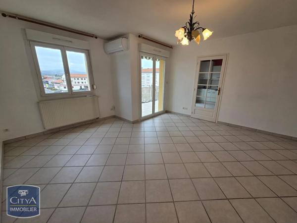 Appartement à louer 3 pièces 71m² Issoire (63500)
