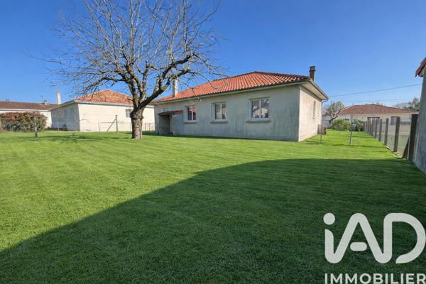 Maison à vendre 4 pièces 75,17 m² Terres-de-Haute-Charente