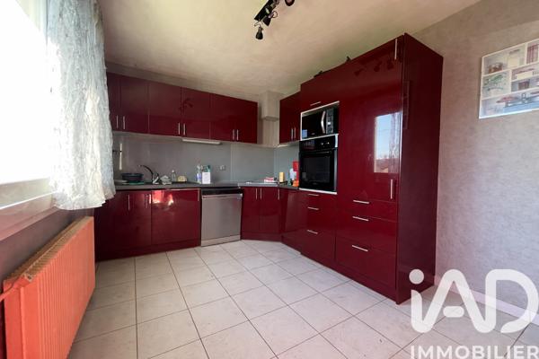 Maison à vendre 4 pièces 75,17 m² Terres-de-Haute-Charente