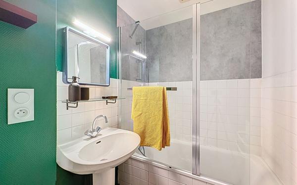 Appartement à vendre    2 pièces • 53 m2 Clermont-Ferrand