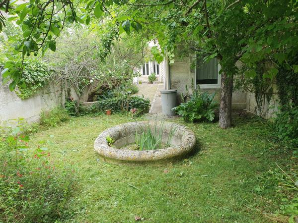 Maison  10 pièce(s)  7 chambre(s)  196 m²