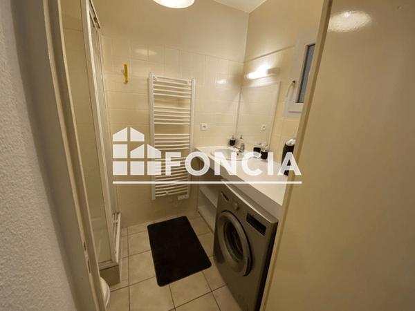 Location Studio meublé 19.33 m² - 203-207 RUE DE COUREILLES La Rochelle 17000