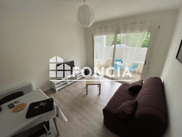 Location Studio meublé 19.33 m² - 203-207 RUE DE COUREILLES La Rochelle 17000