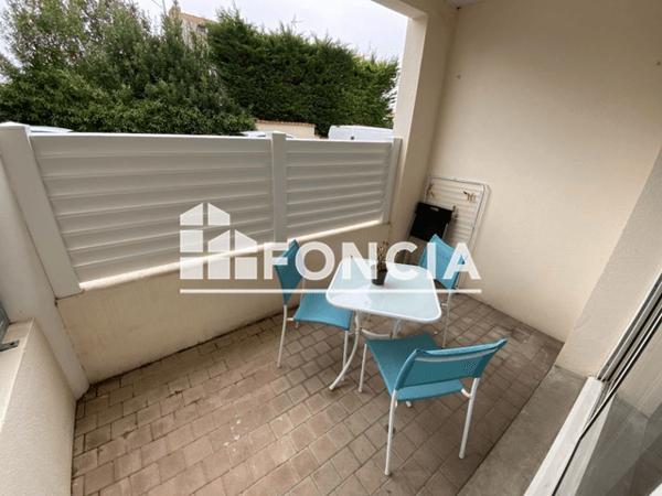 Location Studio meublé 19.33 m² - 203-207 RUE DE COUREILLES La Rochelle 17000