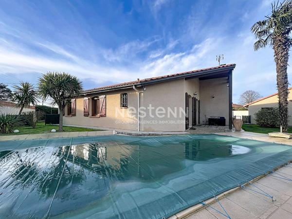 A VENDRE - VILLATE- Maison 4 pièces 104 m2 + piscine + double garage sur terrain arboré 1100m²