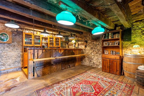 Maison en pierres avec dépendance et vue exceptionnelle