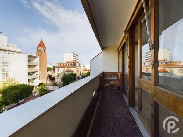 Location Appartement69,83 m² - 3 Pièces - CLAMART (92140)