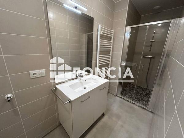 Location Appartement 3 pièces 79.17 m² - 13 AV ALBERT 1ER Castres 81100