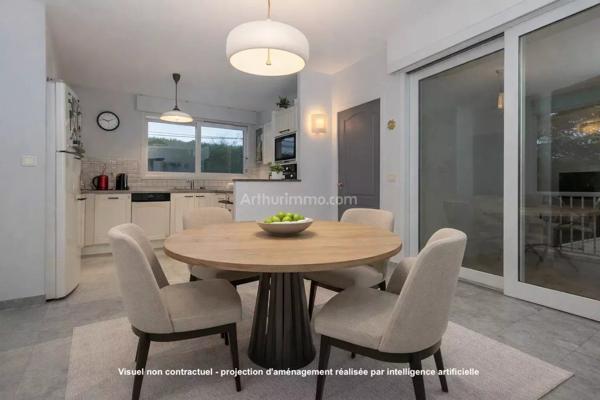 Vente Maison 6 pièces 175 m2 à Saint-Clair-de-la-Tour