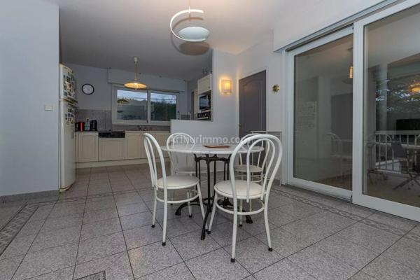 Vente Maison 6 pièces 175 m2 à Saint-Clair-de-la-Tour