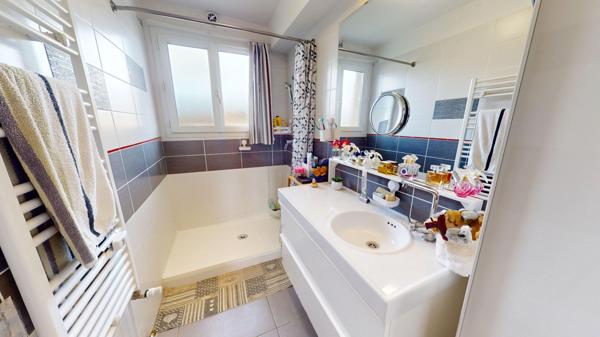 Appartement Amberieu En Bugey 3 pièce(s) 73 m2