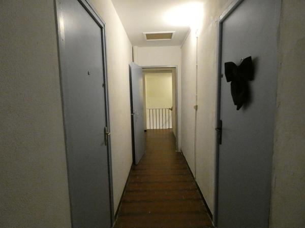 Narbonne proche du canal, Immeuble de rapport comprenant 4 appartements