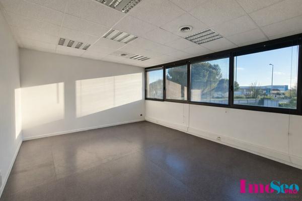 BUREAUX à LOUER