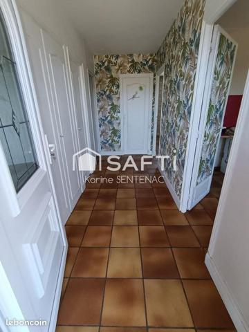 MAISON A COTE DU PONT DE ST JEAN DE THOUARS BEAU PAYSAGE PANORAMIQUE ECOLE COMMERCES PROXIMITE