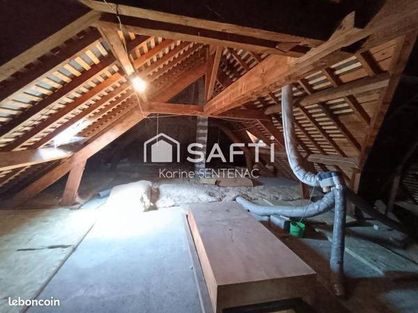 MAISON A COTE DU PONT DE ST JEAN DE THOUARS BEAU PAYSAGE PANORAMIQUE ECOLE COMMERCES PROXIMITE