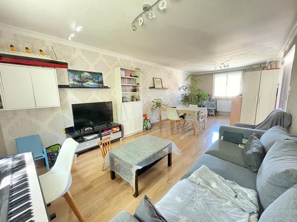 Maison 4 pièce(s) 3 chambre(s) 87 m²