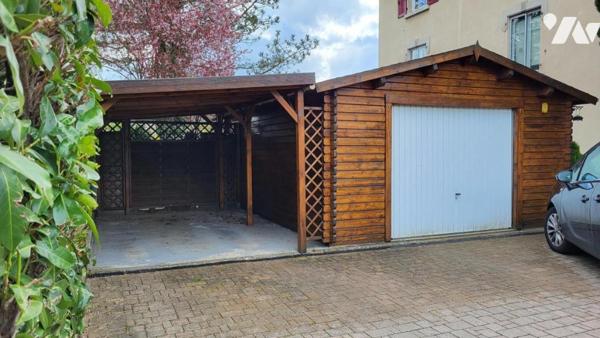 VALENTIGNEY, dans une maison appartement quatre pièces avec cave, garage, carport et jardin privatif