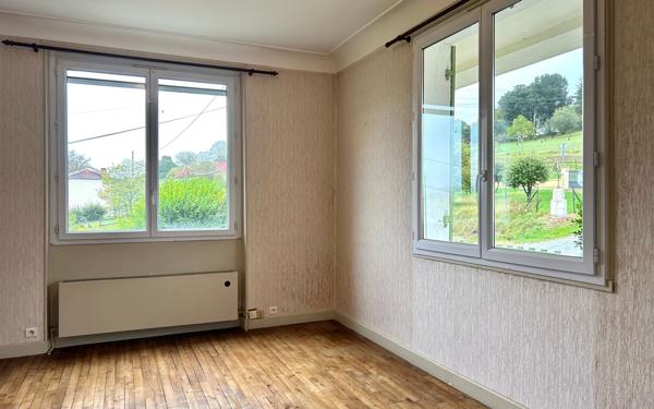 Maison à louer    4 pièces •  Manzac-sur-Vern