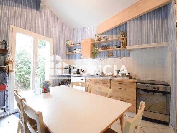 À vendre Maison 6 pièces 121 m² - Saint-xandre 17138