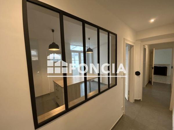 Location Appartement 3 pièces 79.76 m² - 6 RUE JEAN MOULIN Mainvilliers 28300