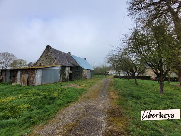 MAISON EN PIERRE A RENOVER