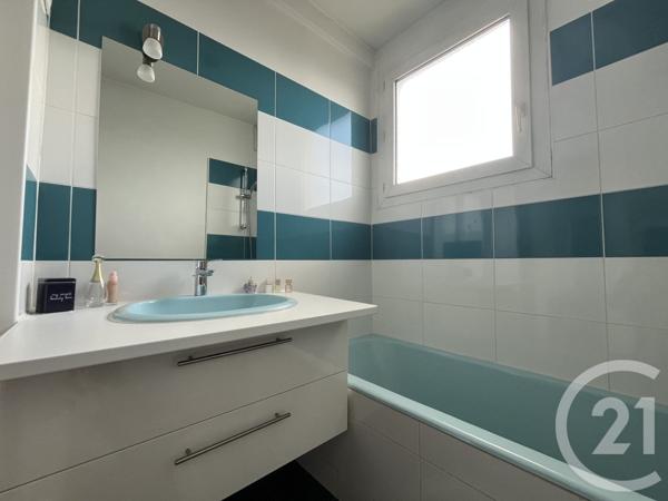 Appartement F3 à vendre  3 pièces - 53,14 m2 ST MAUR DES FOSSES - 94