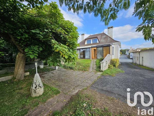 Maison à vendre 14 pièces 220 m² Montréverd