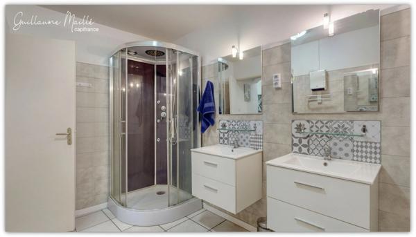 Maison à vendre 130m² 4 pièces avec terrasse, grand garage et grenier aménageable à FONTES (34320)