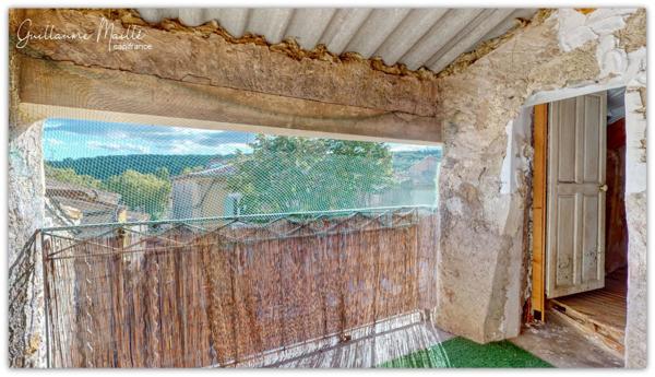 Maison à vendre 130m² 4 pièces avec terrasse, grand garage et grenier aménageable à FONTES (34320)