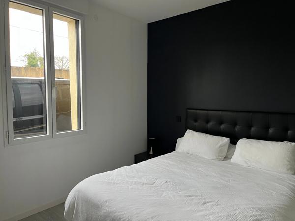 Maison en pierres rénovée 5 pièces LES BILLAUX 120 m²
