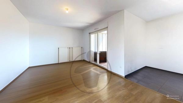 Vente                                                      Appartement
                        
                     3 pièces                      65 m2                     à Metz