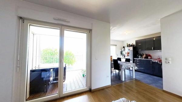Vente                                                      Appartement
                        
                     3 pièces                      65 m2                     à Metz