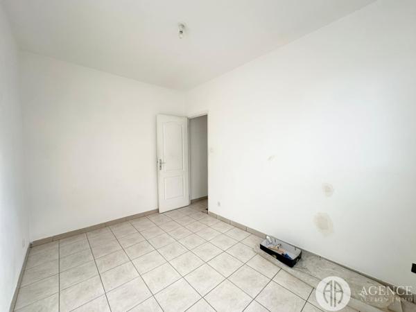 Saint-Rambert-d'Albon (26140) appartement deux chambres 2 places de stationnement