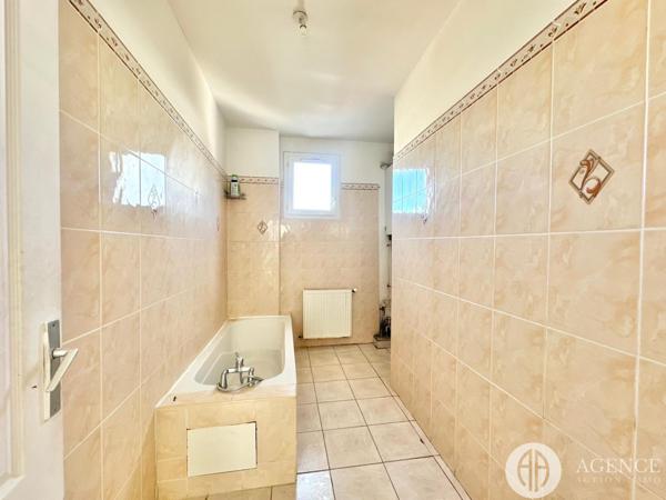 Saint-Rambert-d'Albon (26140) appartement deux chambres 2 places de stationnement