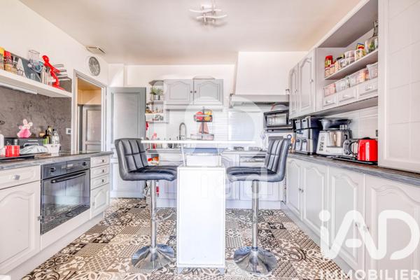Maison à vendre 7 pièces 180 m² Le Thillay
