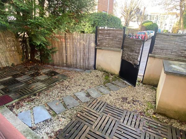 Appartement Viroflay 2 pièce(s) 29.22 m2