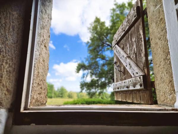 Belle maison de caractère nichée dans la campagne bucolique de l’Aveyron