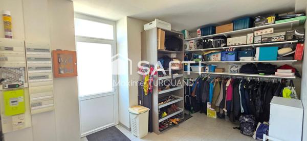 Maison 208m², 4 chambres, 1900m² de terrain + dépendances XL.