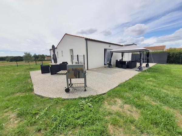 Maison à SAINT-SAVINIEN, 17350 - 4 pièces 88m²