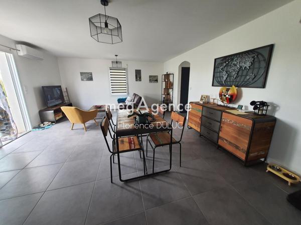 Maison à SAINT-SAVINIEN, 17350 - 4 pièces 88m²