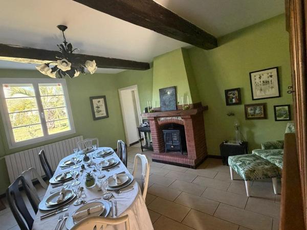 PLAISANCE(32) du Gers: AUTHENTIQUE LONGERE XVIIIs de 240m2, 4chambres, sur jardin paysagé clos de 2.500m2 et piscine hors sol, possibilité de chambres d hotes et/ou petit gîte ou accueil d'un parent,