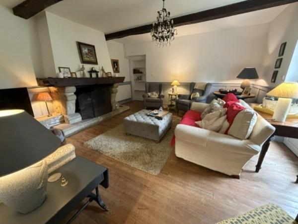 PLAISANCE(32) du Gers: AUTHENTIQUE LONGERE XVIIIs de 240m2, 4chambres, sur jardin paysagé clos de 2.500m2 et piscine hors sol, possibilité de chambres d hotes et/ou petit gîte ou accueil d'un parent,