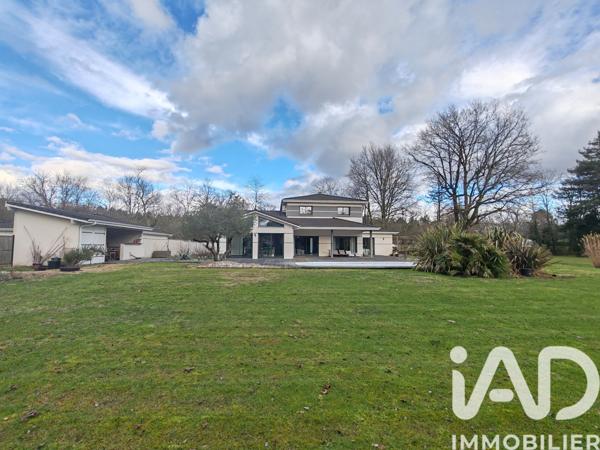 Maison à vendre 6 pièces 187 m² Pessac