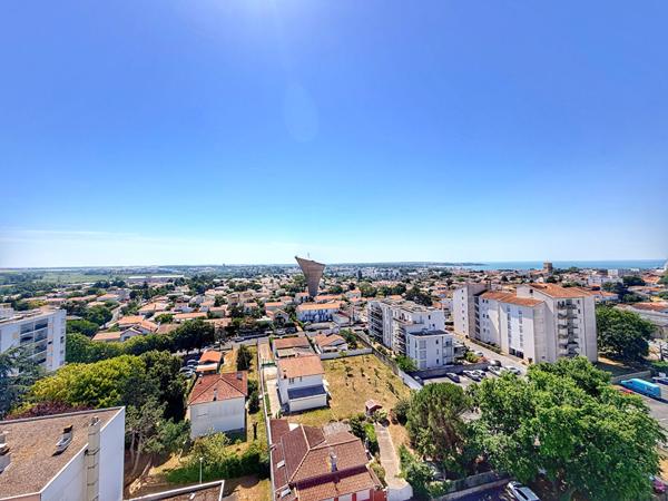 Appartement 3 pièces - Dernier étage avec vue panoramique sur Royan et aperçu mer