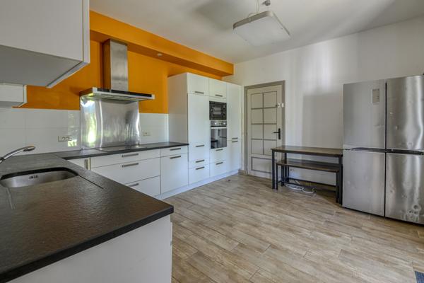 Maison 12 pièces – 503 m² environ à Saint-Joachim (ref : 77014M)
