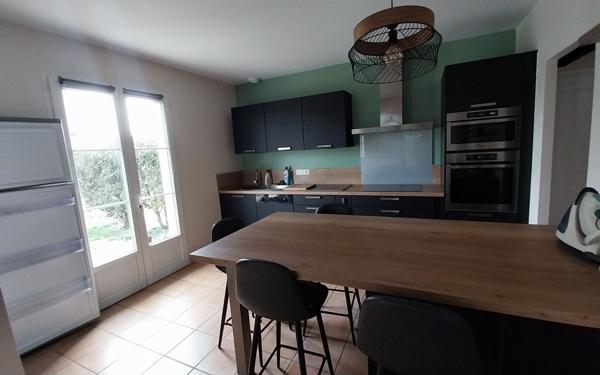 Maison à louer    4 pièces • 105,68 m2 Saint-Yrieix-la-Perche