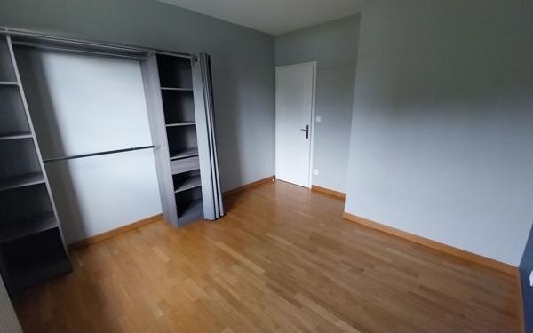 Maison à louer    4 pièces • 105,68 m2 Saint-Yrieix-la-Perche