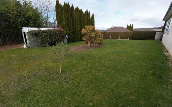 Maison à louer    4 pièces • 105,68 m2 Saint-Yrieix-la-Perche